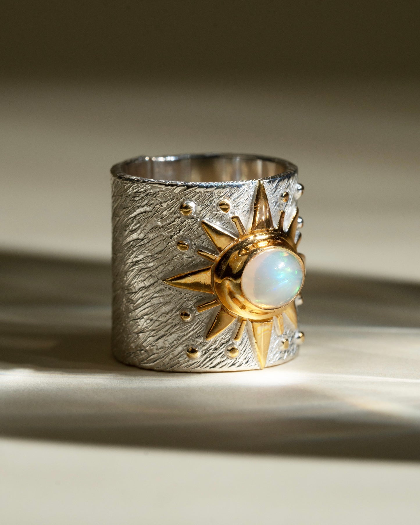 Ring Power with Opal mix color