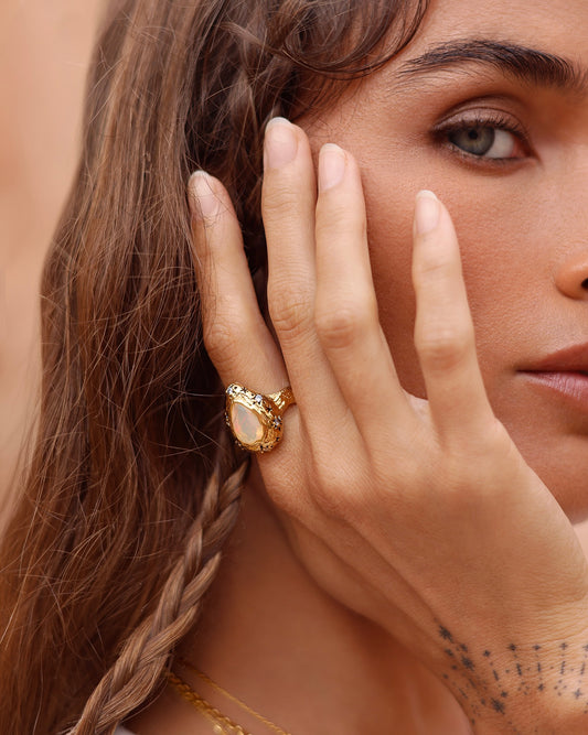 Ring Andromeda with Opal