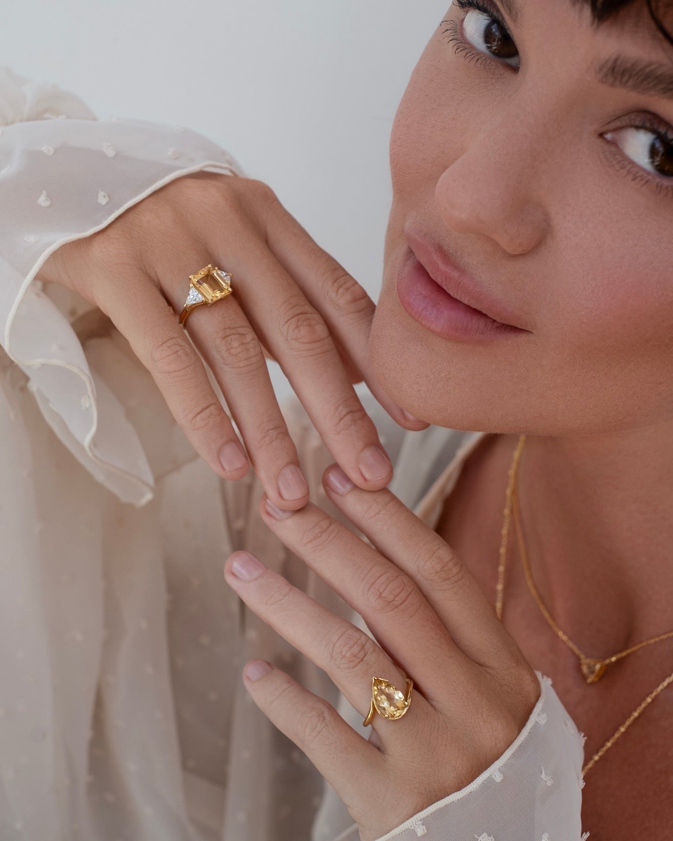 Ring with Pear citrine Gold plated