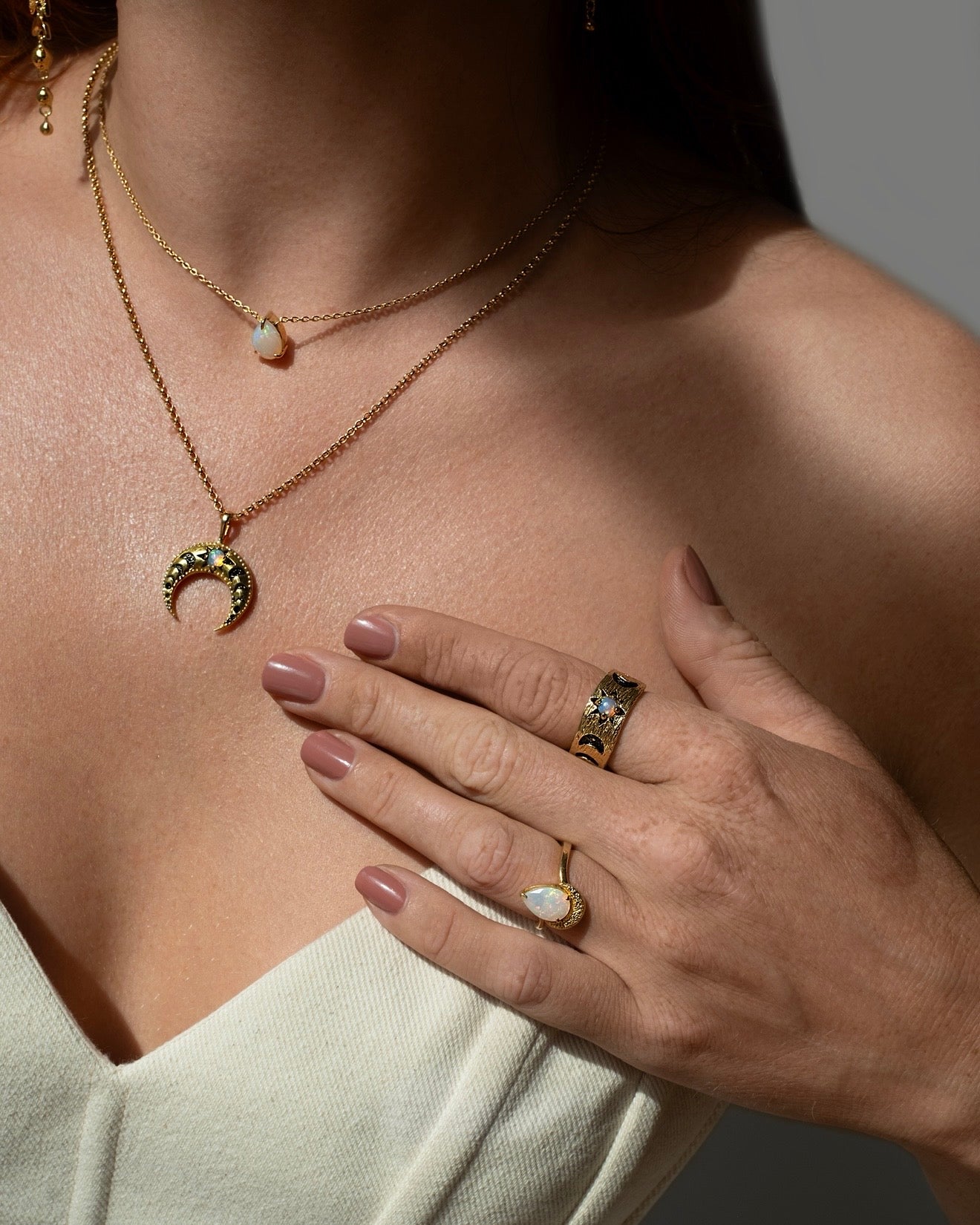 Necklace crescent moon phases with Opal gold plated