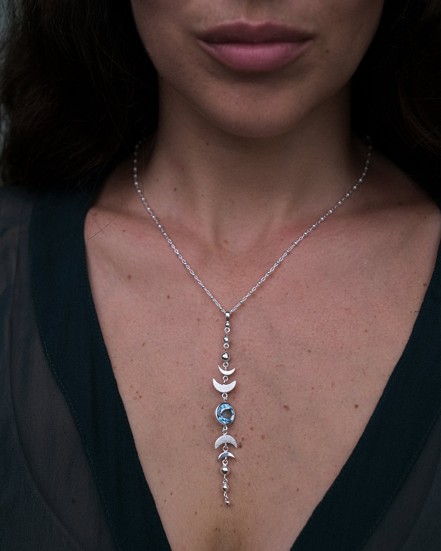 Necklace Moonphases with Blue Topaz