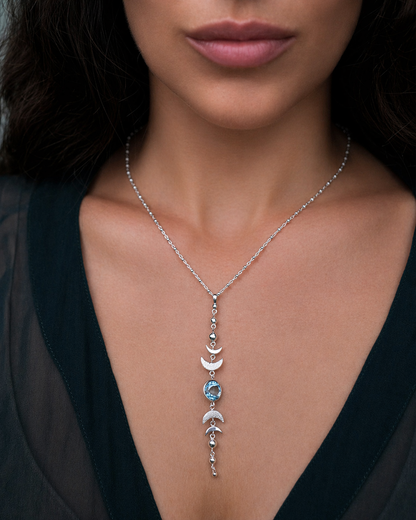 Necklace Moonphases with Blue Topaz