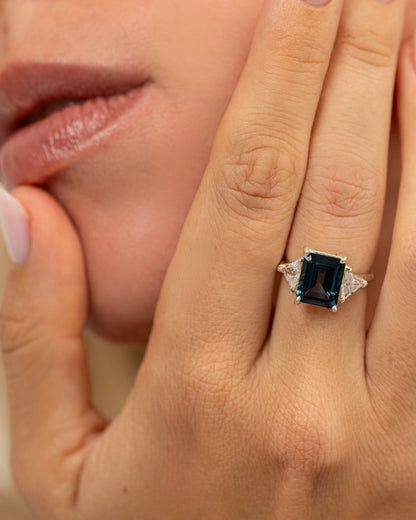 Ring Elegance with London Blue Topaz