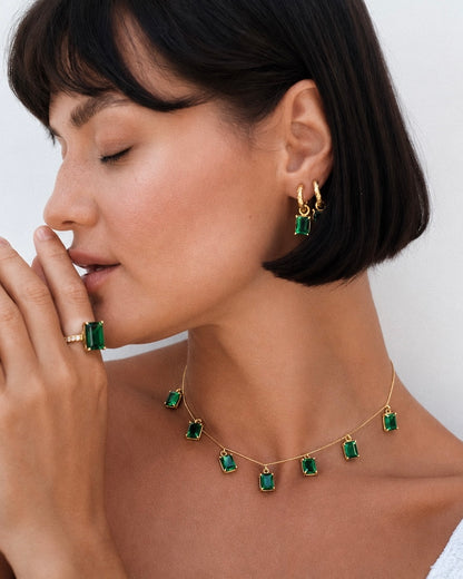 Earrings with green quartz rectangle