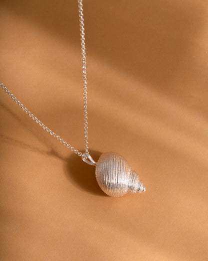 Necklace Spiral Shell silver, handcrafted jewelry by Celestera in Bali