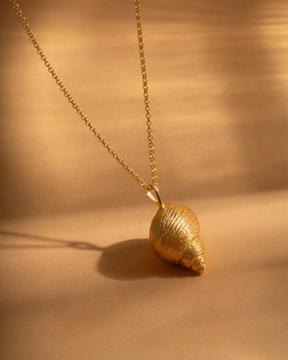 Necklace Spiral Shell gold plated, handcrafted jewelry by Celestera in Bali