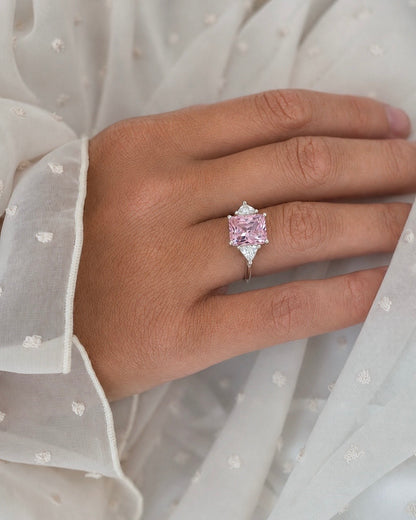 Ring Elegance with Pink Zircone Silver