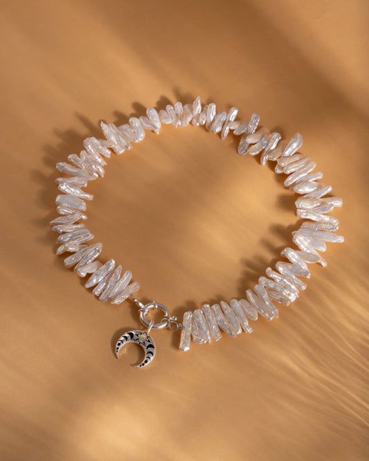 Necklace Pearl Crescent Moon Phases silver