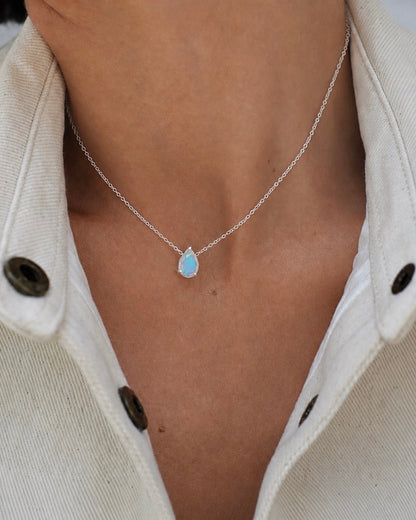 Necklace with opal silver, handcrafted jewelry by Celestera in Bali