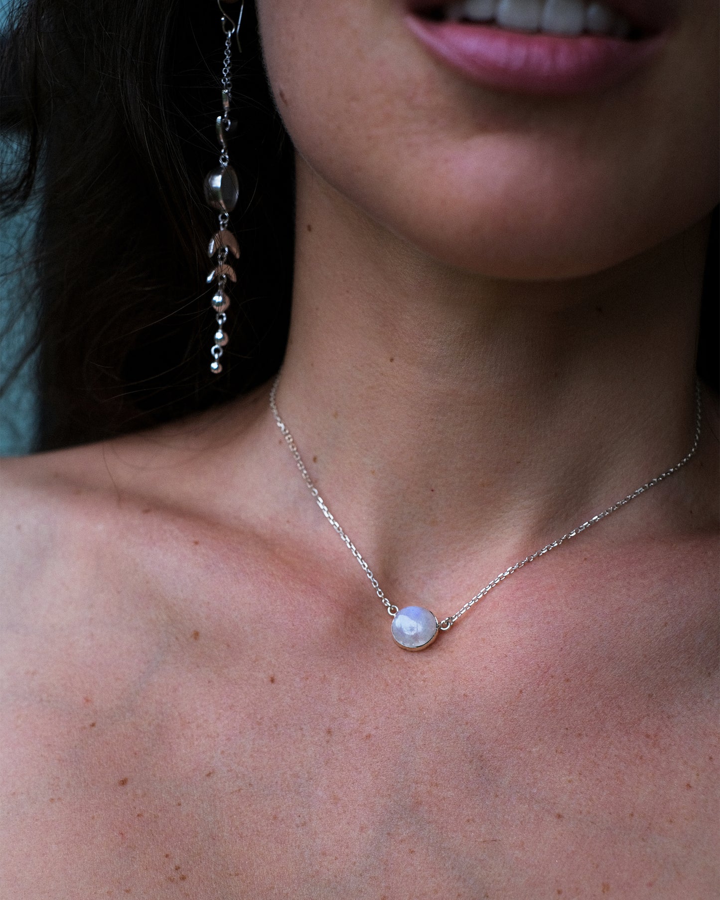 Necklace with Moonstone