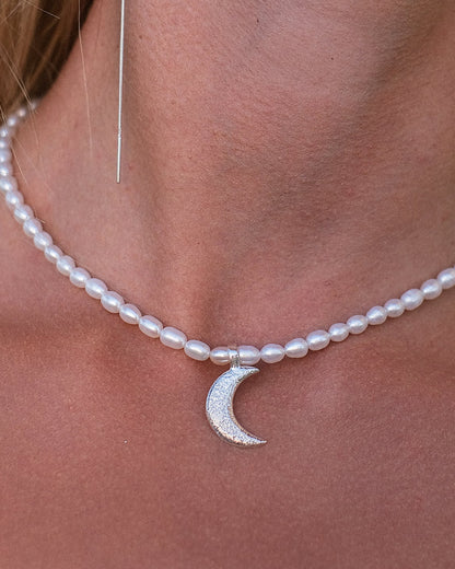 Necklace Pearl with Crescent