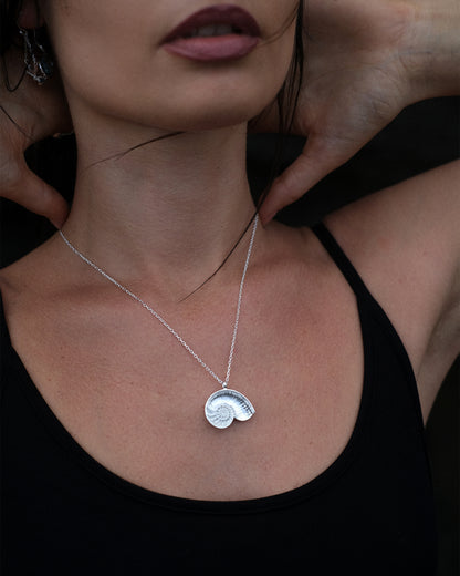 Necklace Nautilus Fibonacci Silver