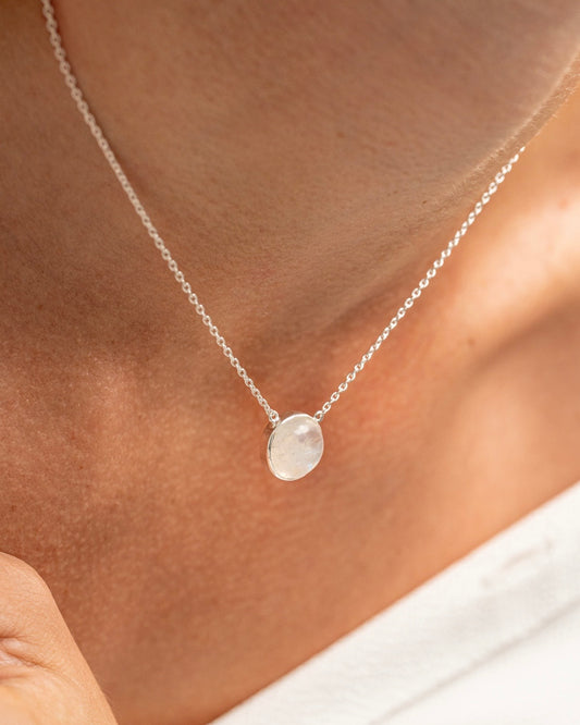 Necklace with Moonstone